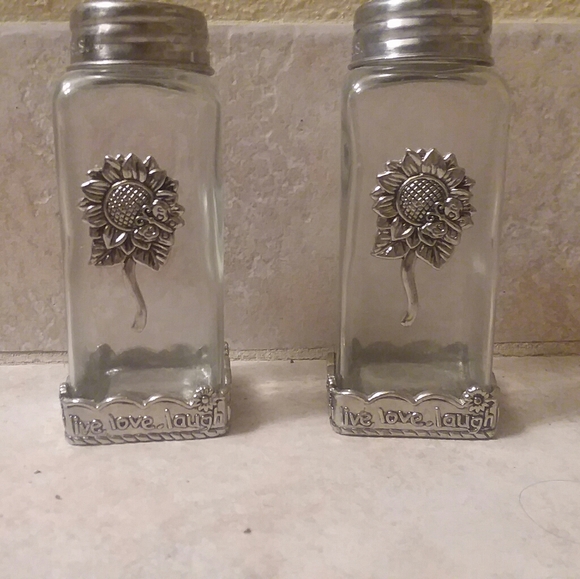 Russ Other - Sterling silver/glass sunflower salt and peppe Russ Other - Sterling silver/glass sunflower salt and peppe